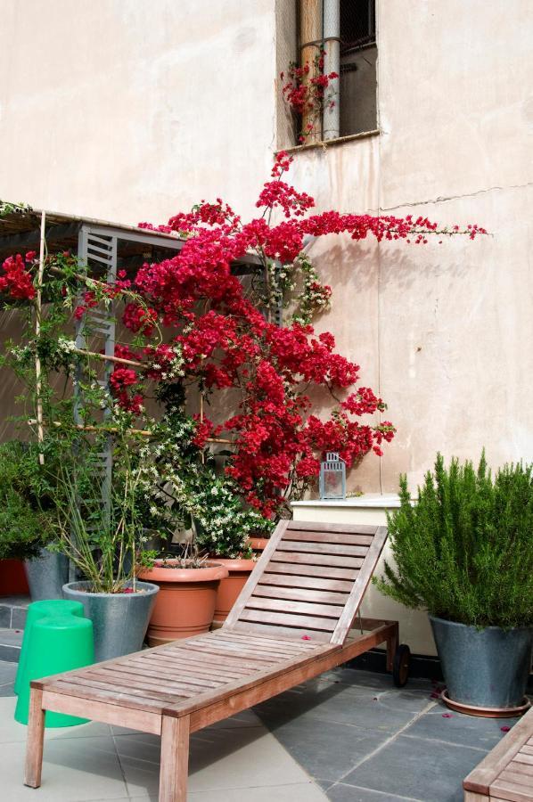 Bauhaus Building With Green Roof Top Terrace - Ep16 Apartment Atena Exterior foto