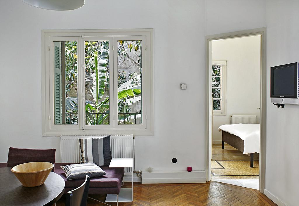 Bauhaus Building With Green Roof Top Terrace - Ep16 Apartment Atena Exterior foto